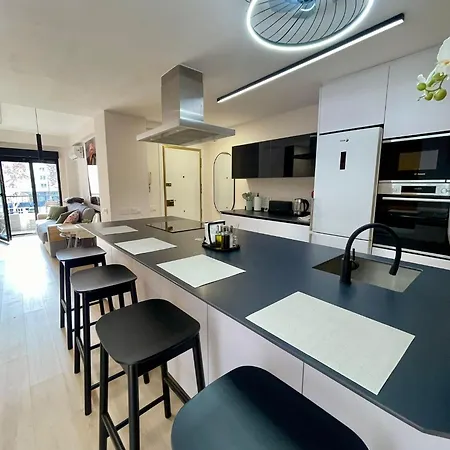 Apartamento Familiar Puerto Nova En Tierno Galvan Cartagena Exterior foto