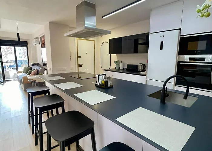Apartamento Familiar Puerto Nova En Tierno Galvan