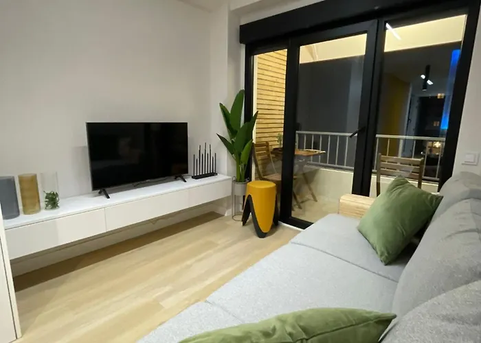 Apartamento Familiar Puerto Nova En Tierno Galvan