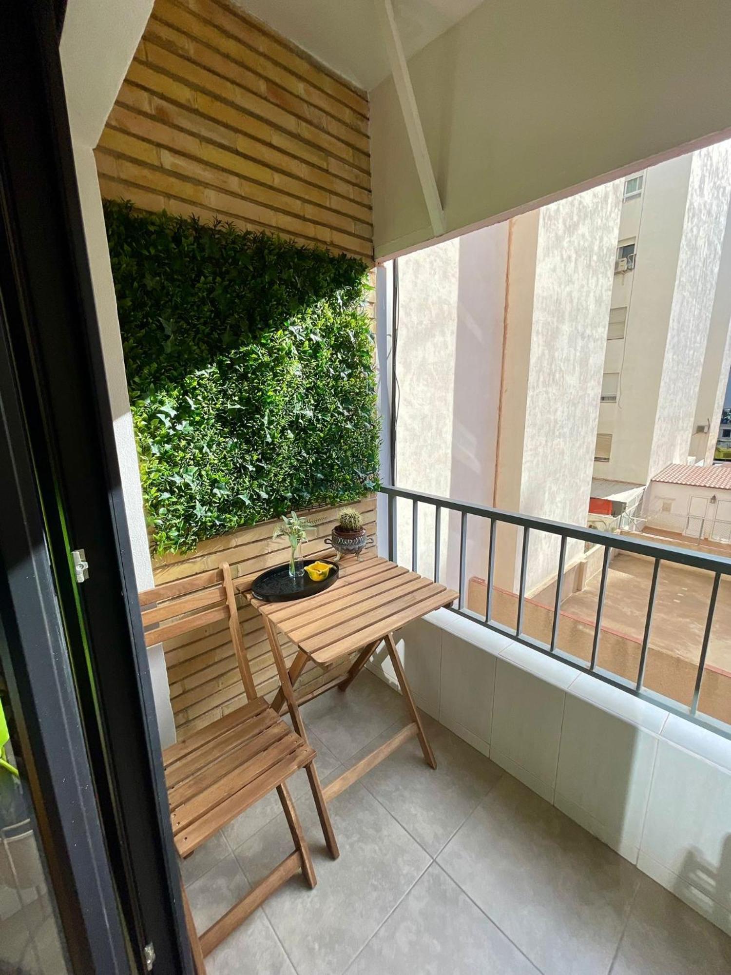Apartment Familiar Puerto Nova En Tierno Galvan