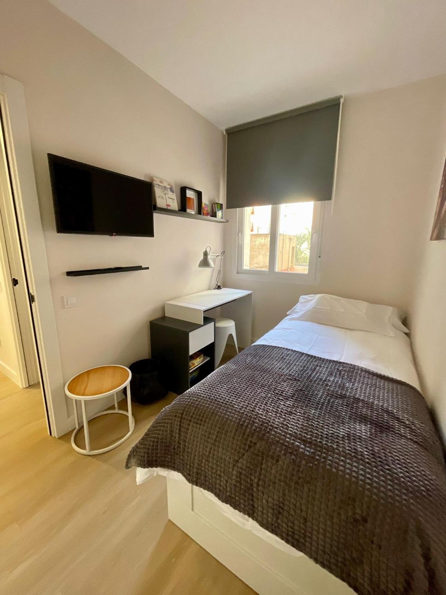 Apartment Familiar Puerto Nova En Tierno Galvan
